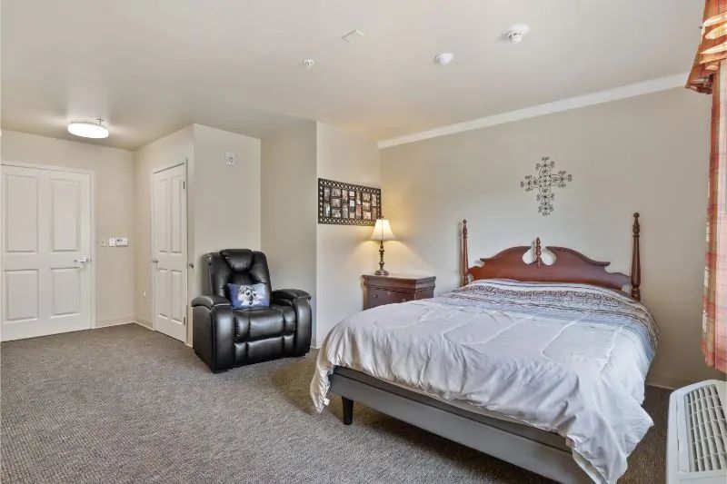 Magnolia Place Memory Care & Transitional Assisted Living 3
