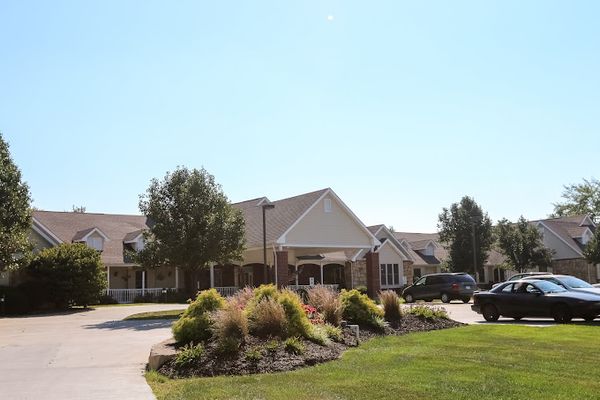 Vintage Park At Paola - image 1