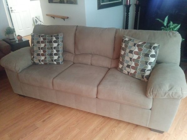 Annie's House - image 1