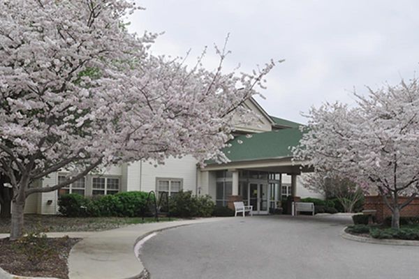 Cedar Hills Senior Living - image 1