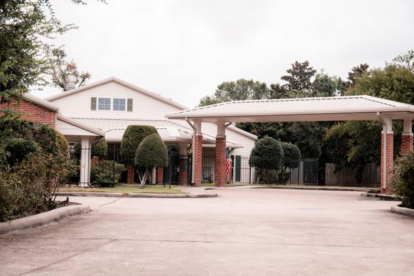 Village Green Alzheimer's Care Home - image 1