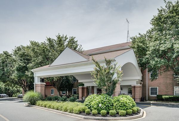 Millcroft Living - image 1