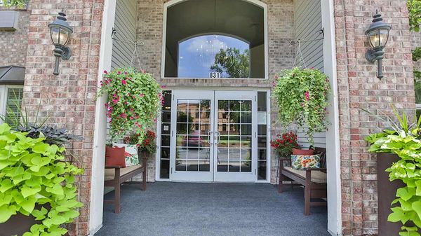 Crownpointe Of Greenfield - image 1