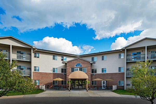 American House Southgate - image 1