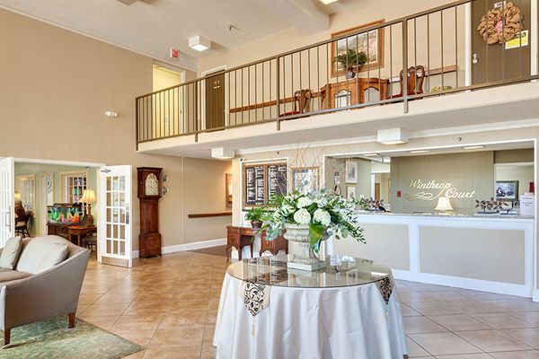 Winthrop Court - image 1
