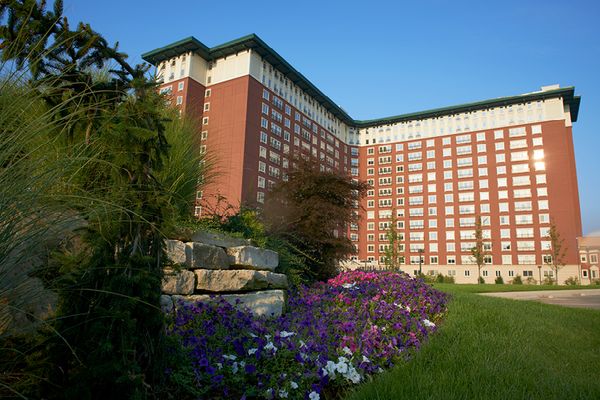 Senior Star at The Kenwood - image 1