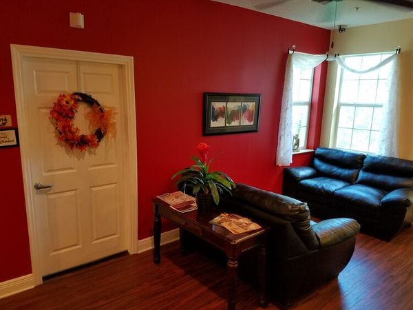 Magnolia Manor Assisted Living - image 1