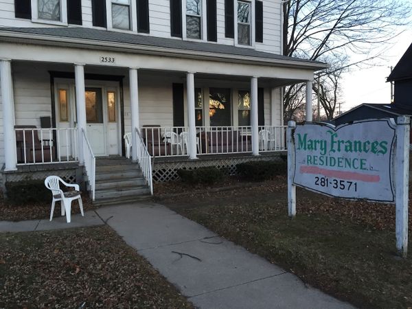 Mary Frances Residence - image 1