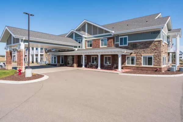 Arbor Glen Senior Living - image 1
