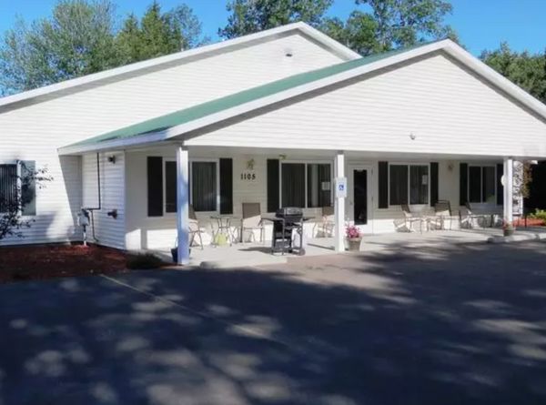 VitaCare Living - LadySmith II - image 1