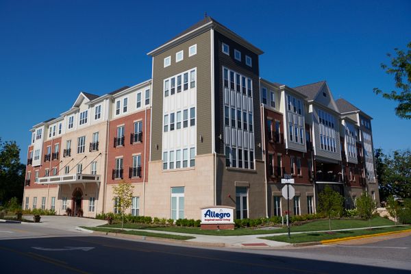 Allegro Richmond Heights - image 1