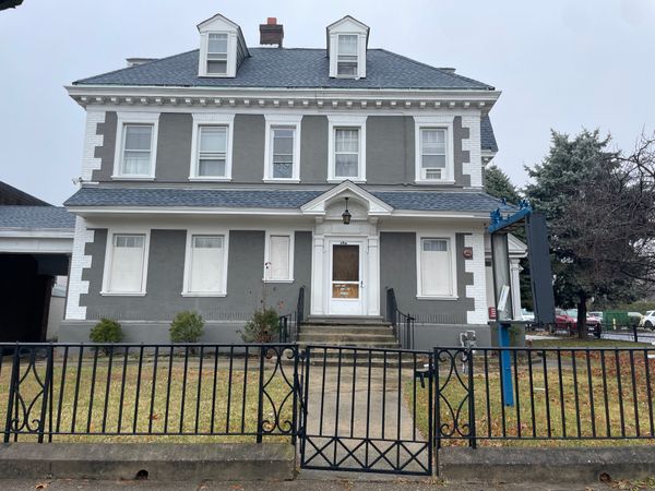 Northeast Residence - image 1