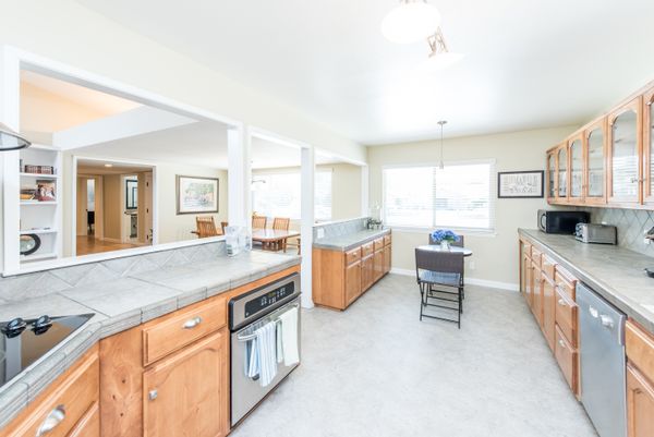 Kaweah Health Ruth Wood Open Arms House - image 1