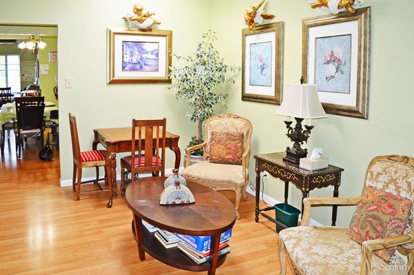 Tlc Home Care Royal - image 1