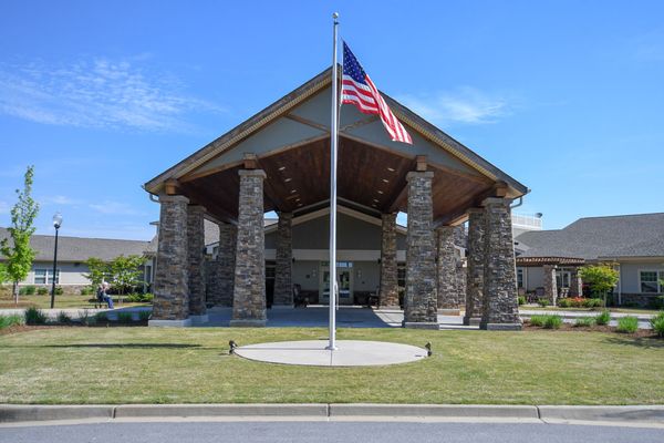 Oakview Park - image 1