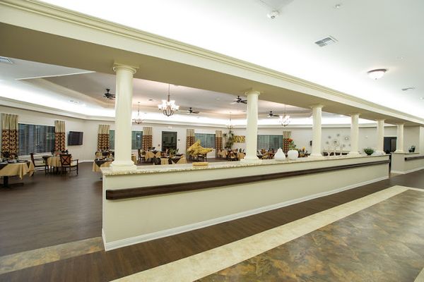 Mira Vista Court - image 1