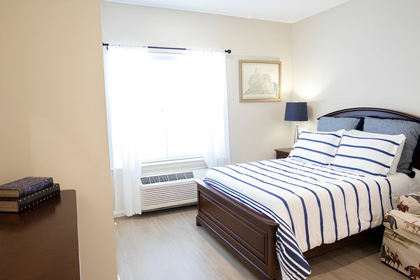 Woodland Hills Independent Living, Assisted Living and Memory Care Community - image 1