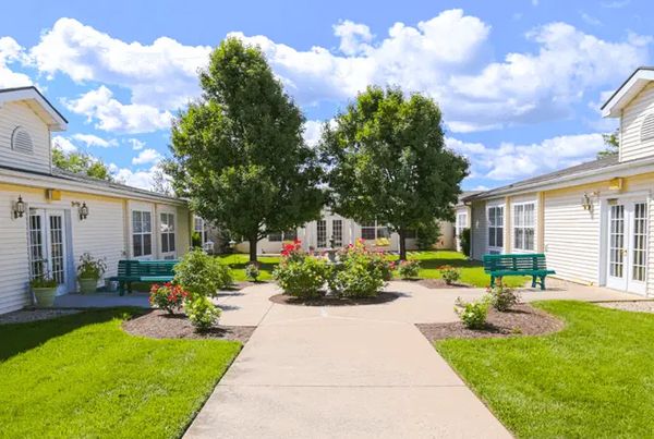 Trustwell Living at Bell Gardens Place - image 1