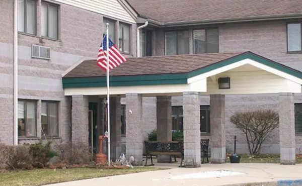 Wood Ridge Assisted Living - image 1