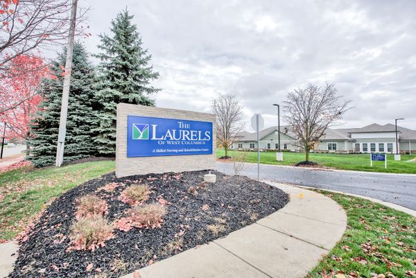 Laurels of West Columbus - image 1
