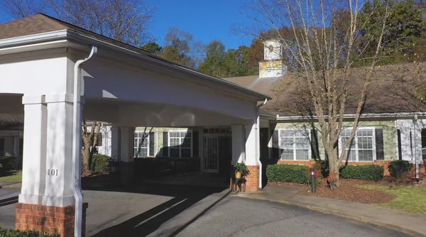 Viva Senior Living at Gaffney - image 1