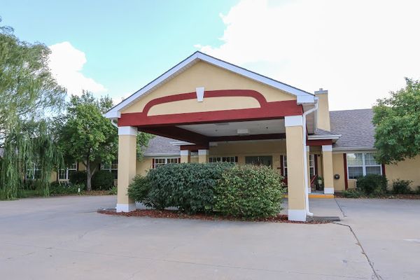 Vintage Park At Osage City - image 1