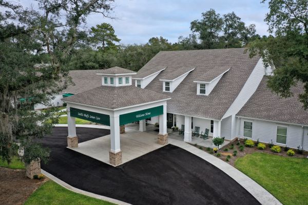 Satilla Bluffs Senior Care - image 1