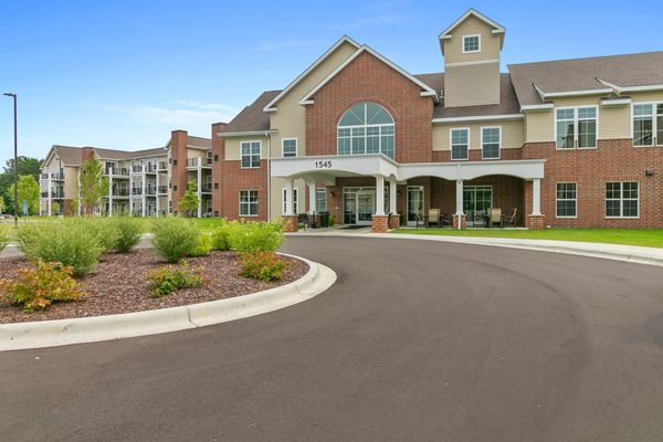 Gracepointe Crossing Gables - image 1