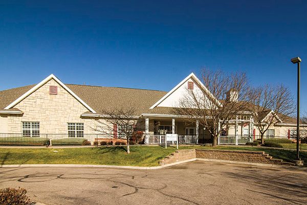 Brookdale Fort Collins - image 1