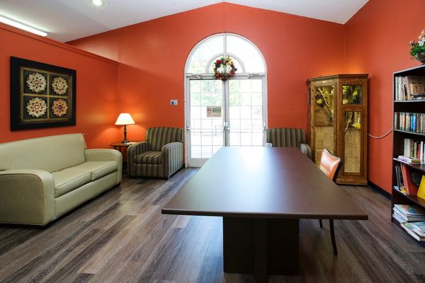 Bright Glade Health and Rehabilitation - image 1