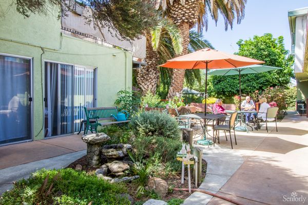Rosemont Gardens - image 1