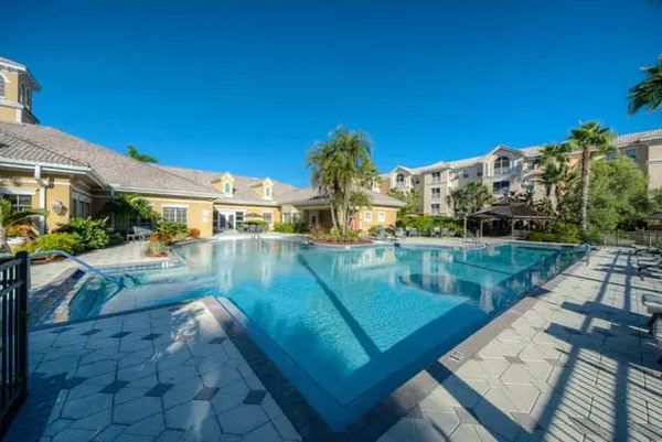 Aston Gardens At Pelican Pointe - image 1