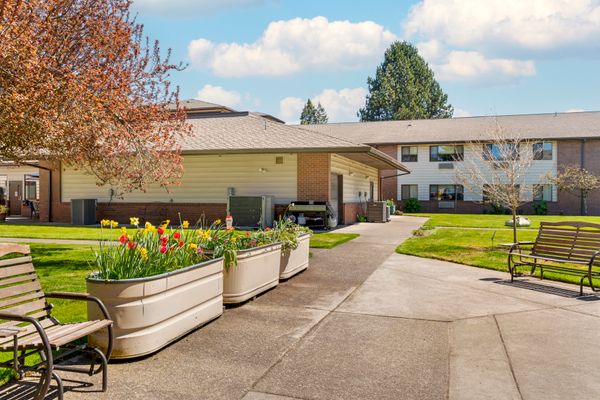 Brookdale McMinnville Town Center - image 1
