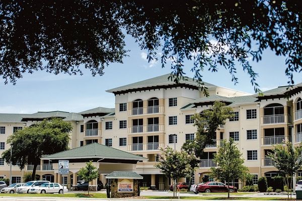 American House Bluewater Bay - image 1