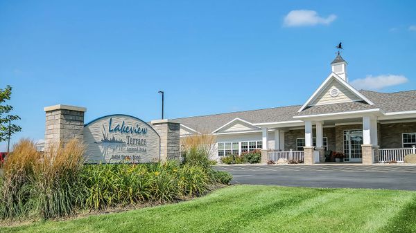 Lakeview Terrace Assisted Living - image 1