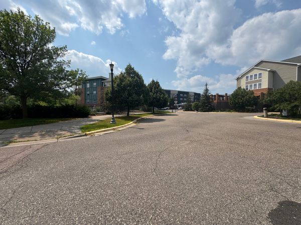 Summerwood Of Chanhassen - image 1