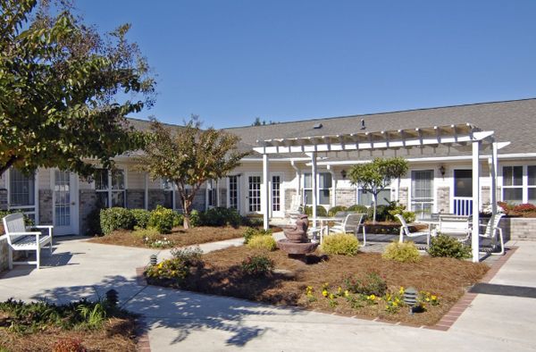 Myrtle Beach Grove Senior Living - image 1