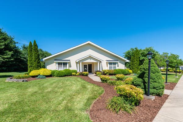 American House Johnson City - image 1