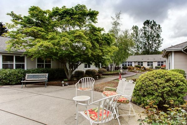 Trustwell Living Davenport Place - image 1