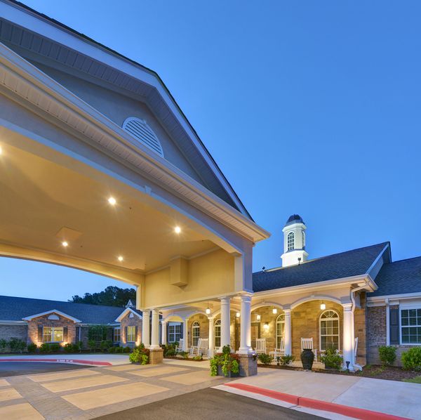 Benton Manor Of Stockbridge - image 1