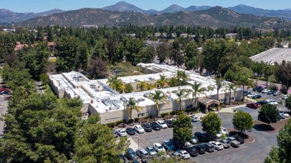 Carmel Mountain Rehabilitation And Healthcare Center - image 1