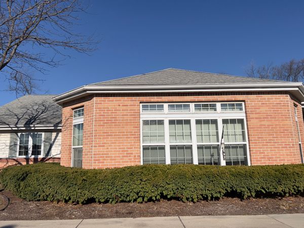 Matthews Of Glendale - image 1