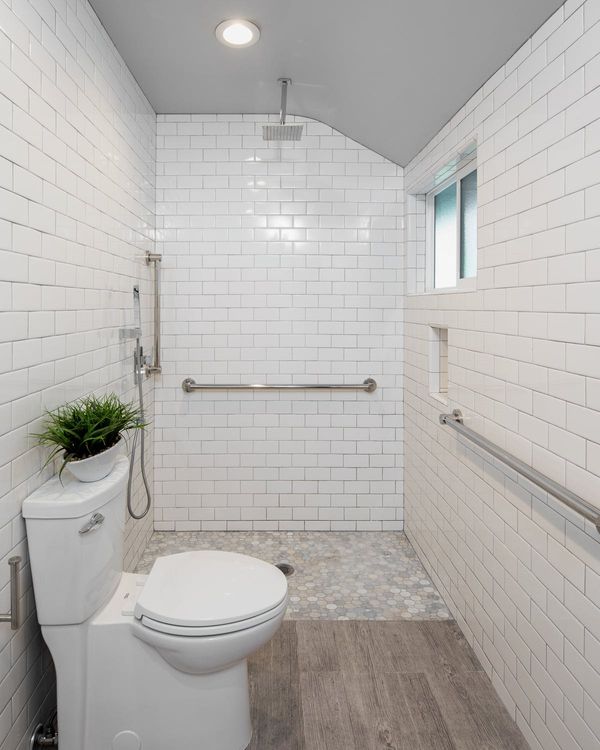Silver Lining Residential Care - image 1