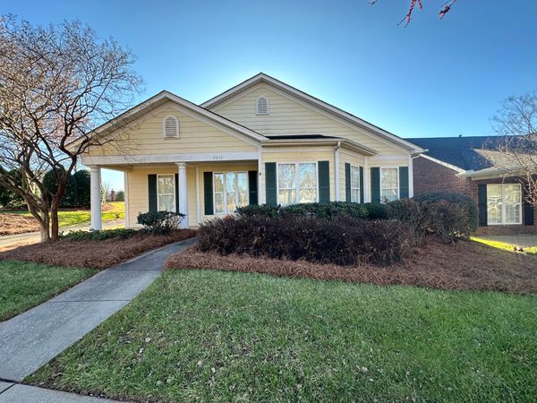 The Cottages at The Village of Carolina Place - image 1