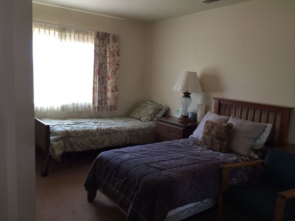 Ashley's Manor I - image 1