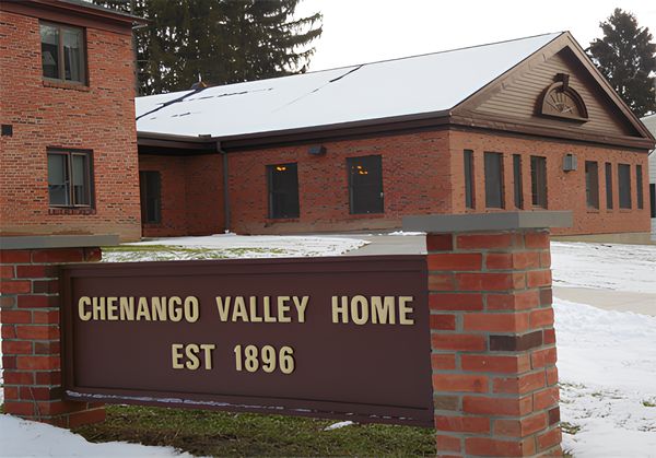 Chenango Valley Home - image 1