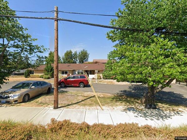 Christine Minard Residence - image 1