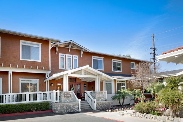 Ivy Park at Claremont - image 1