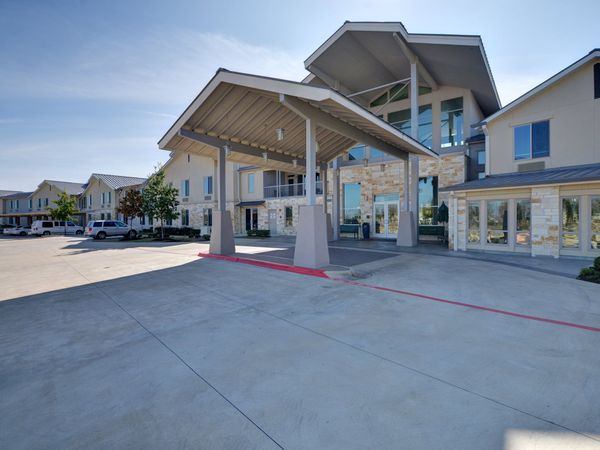 Arbor Terrace Lakeway - image 1