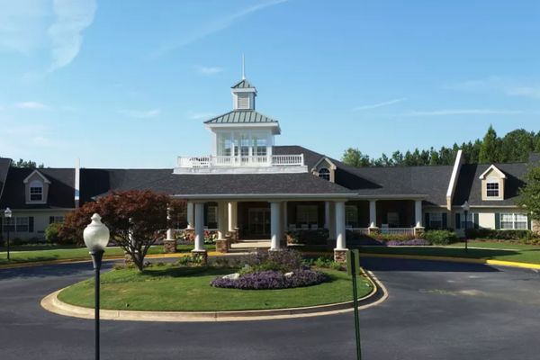 Azalea Estates of Fayetteville - image 1